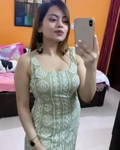 Call Girl in Vanur